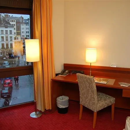 Hotel Aquis Grana 4*
